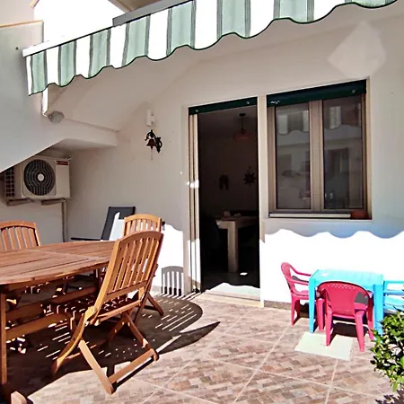 Appartamento A Casa Di Doralucia - Comfort A *